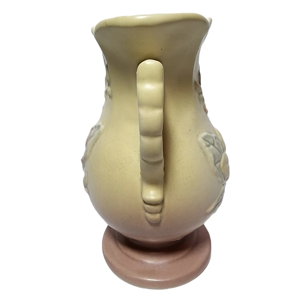 Vintage HULL Art Pottery 2 handle MAGNOLIA Vase 11-6 Mark
